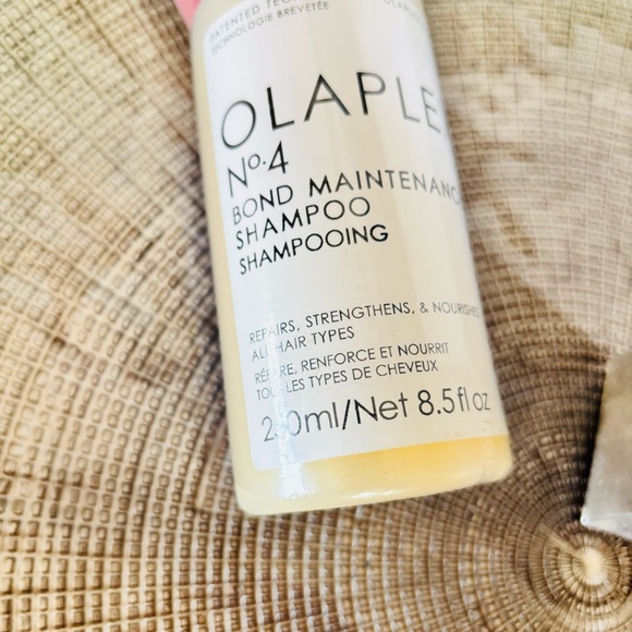 Fun box 📦 NIB Pharmitalia + Olaplex no. 4 shampoo bundle - Picture 3 of 6